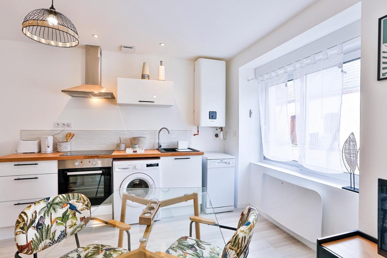 Little Jungle - T2 Avec Parking Appartement Vierzon Buitenkant foto